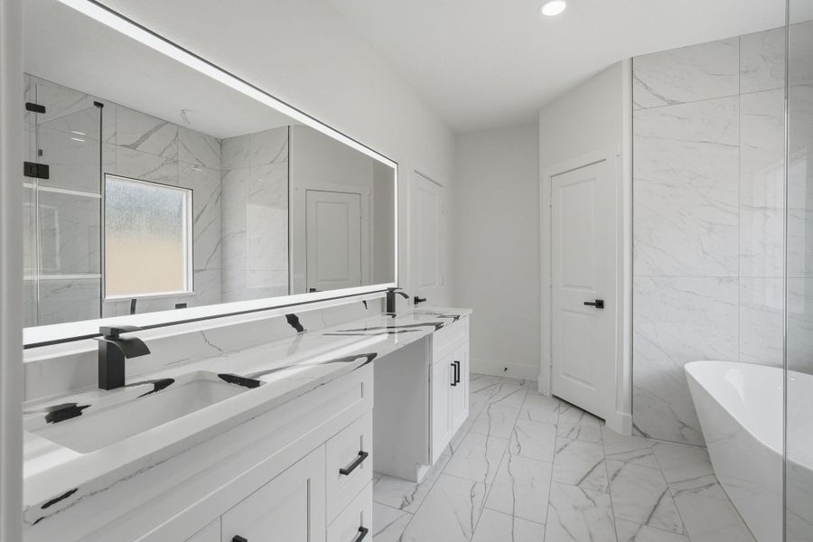 Furnished interior view inside a new home in , Conroe (Image 13).