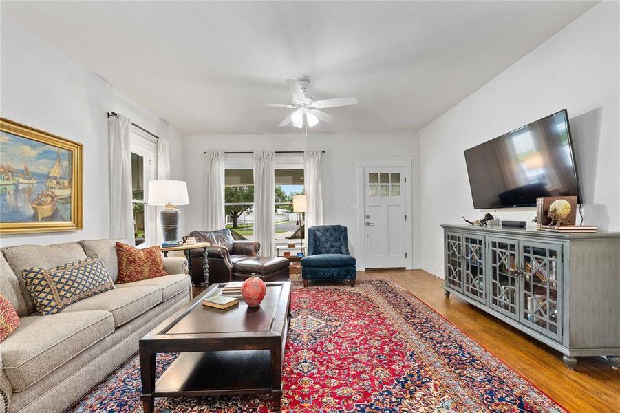 Furnished interior view inside a new home in , Brownwood (Image 26).