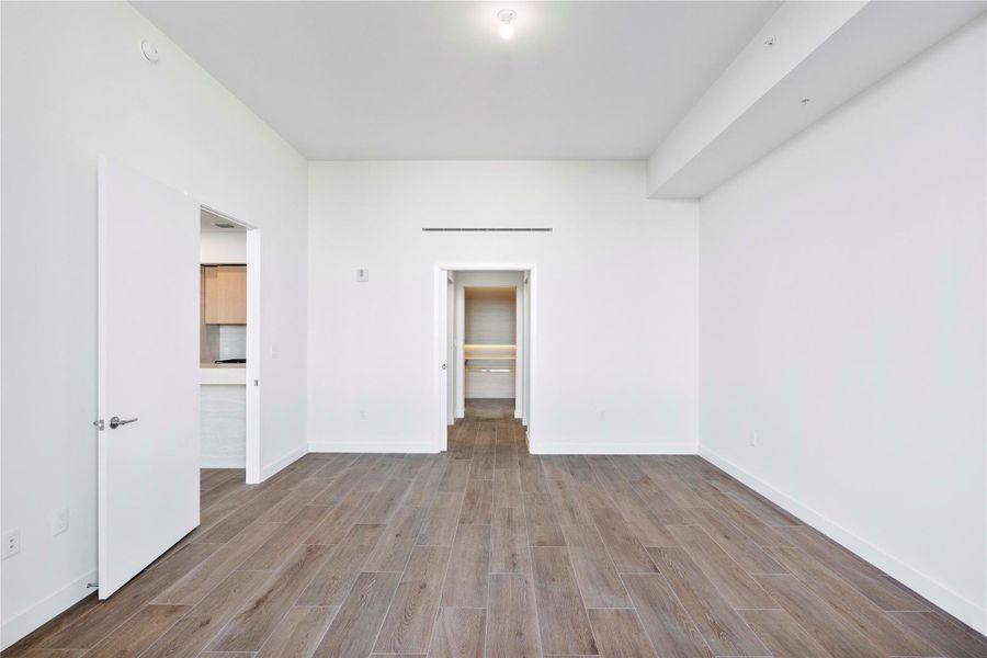 Spacious, unfurnished interior of a new home in Casamar, Pompano Beach (Image 24). Spacious, unfurnished interior of a new home in Casamar, Pompano Beach (Image 24).