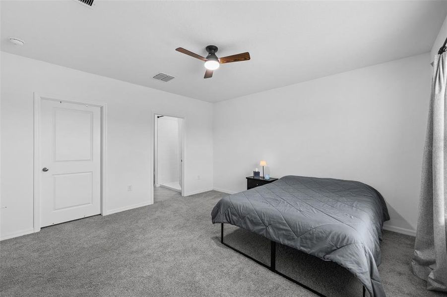 Furnished interior view inside a new home in Northwater at Two Rivers, Zephyrhills (Image 38).