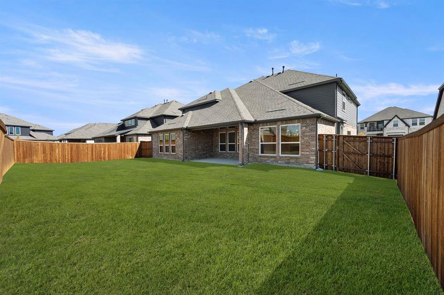 30. 6225 Mulberry - Back (2)