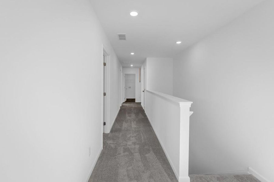Spacious, unfurnished interior of a new home in Falls Creek, Flowery Branch (Image 17).