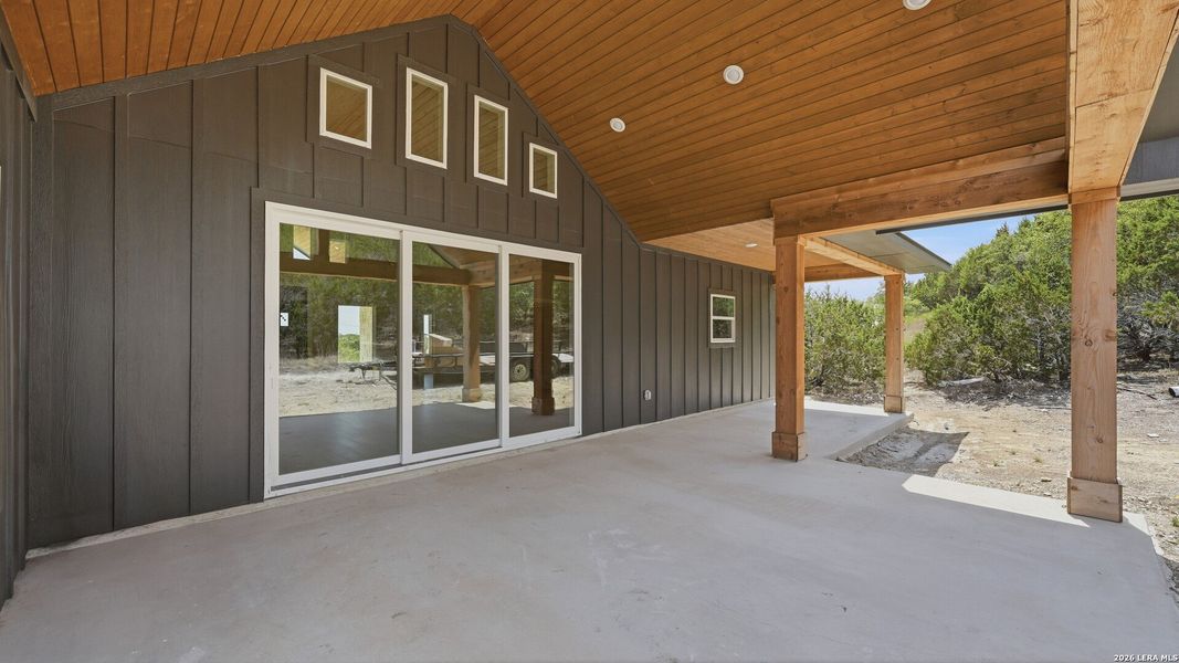 Exterior details and patio area of a home in , Canyon Lake (Image 26).