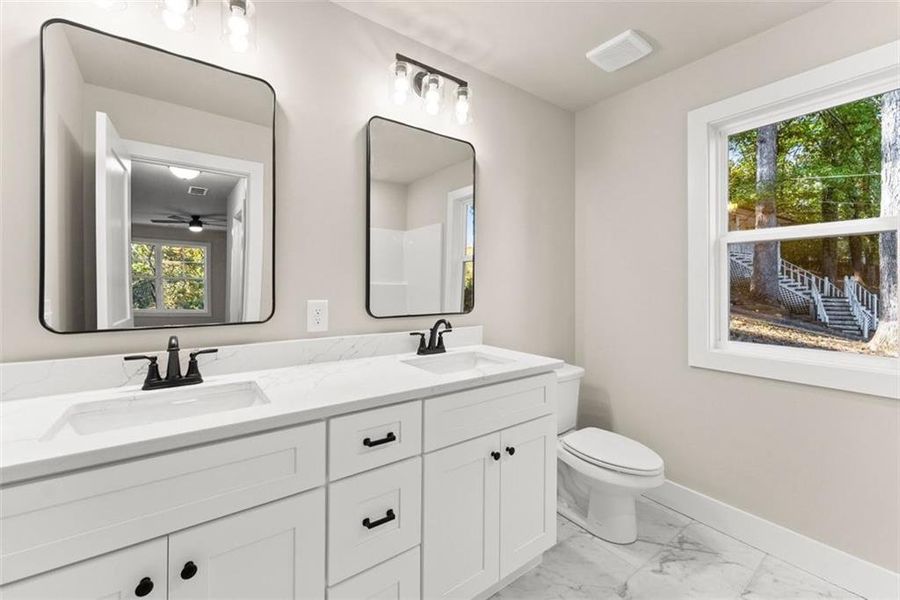 Furnished interior view inside a new home in , Gainesville (Image 6).