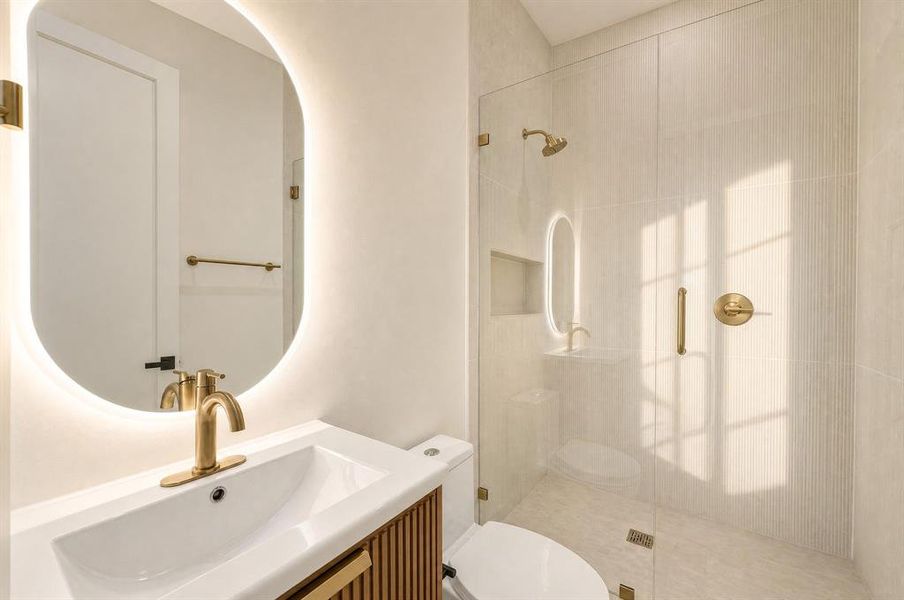 Furnished interior view inside a new home in , Dallas (Image 17).