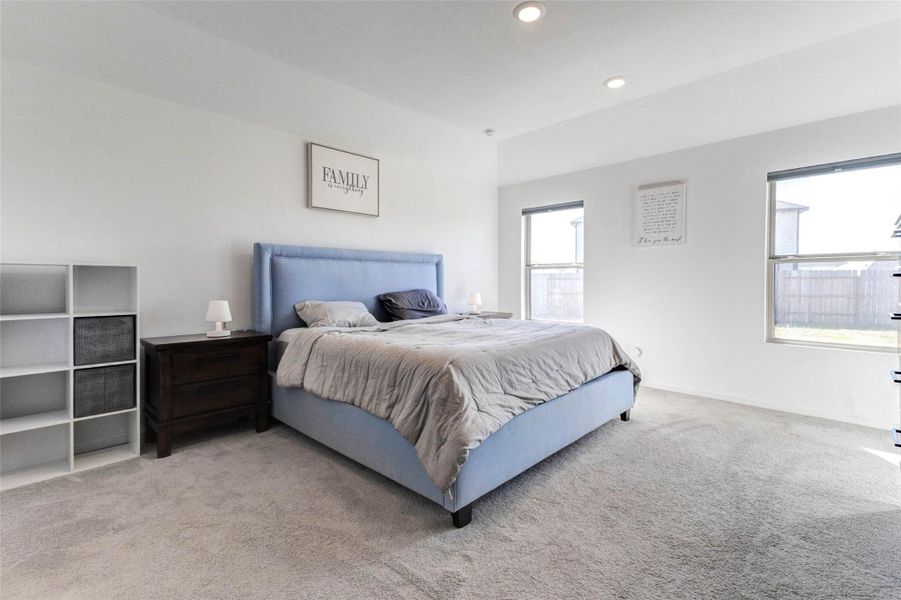 Furnished interior view inside a new home in , Baytown (Image 12).