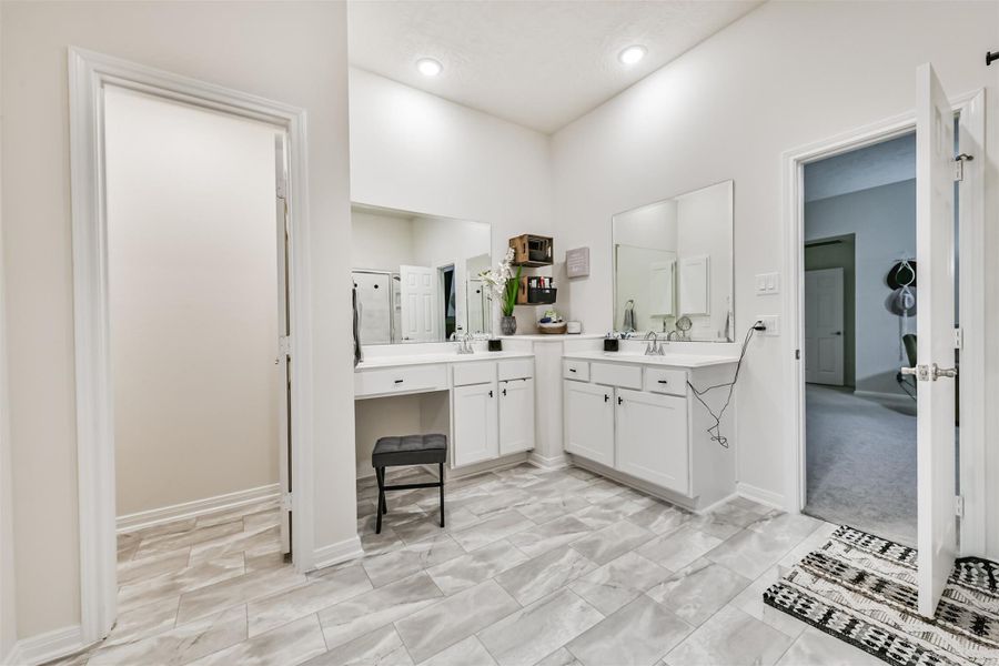 Furnished interior view inside a new home in , League City (Image 18).