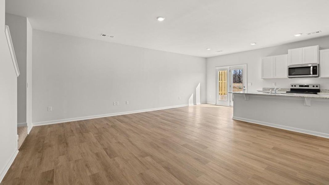 Spacious, unfurnished interior of a new home in Rolling Meadows, Jasper (Image 14). Spacious, unfurnished interior of a new home in Rolling Meadows, Jasper (Image 14).