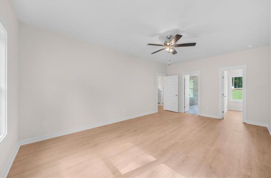 Spacious, unfurnished interior of a new home in , Dahlonega (Image 41). Spacious, unfurnished interior of a new home in , Dahlonega (Image 41).