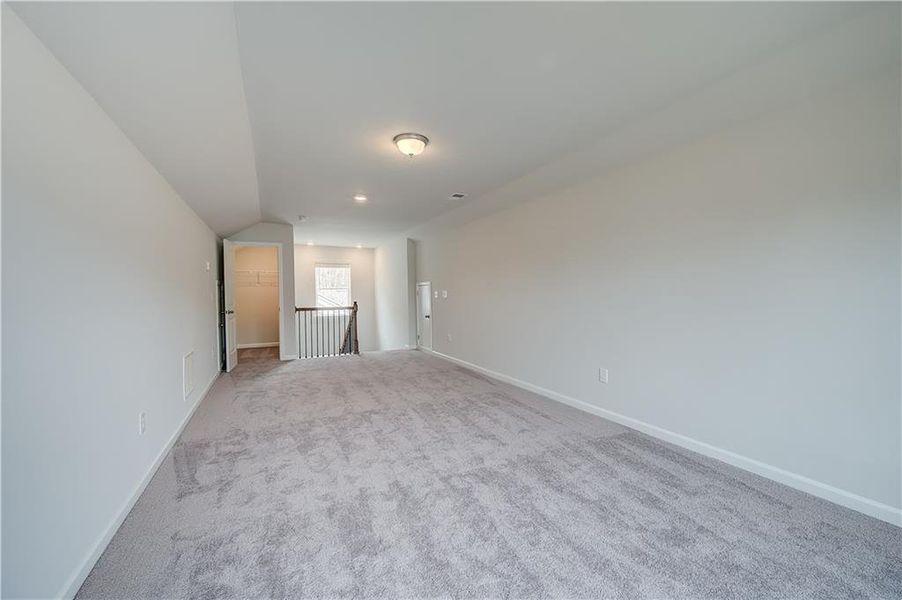 Spacious, unfurnished interior of a new home in Burchwood, Stockbridge (Image 19). Spacious, unfurnished interior of a new home in Burchwood, Stockbridge (Image 19).