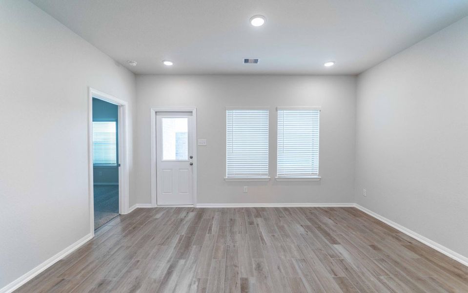 Image 15 of a home in Lago Mar. Image 15 of a home in Lago Mar.