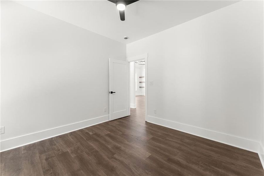 Spacious, unfurnished interior of a new home in , Gainesville (Image 28).