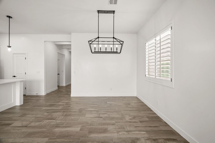 Image 69 representing the Sand Hills by LEH. Homes in Summer Sky North, El Paso, TX. Image 69 representing the Sand Hills by LEH. Homes in Summer Sky North, El Paso, TX.