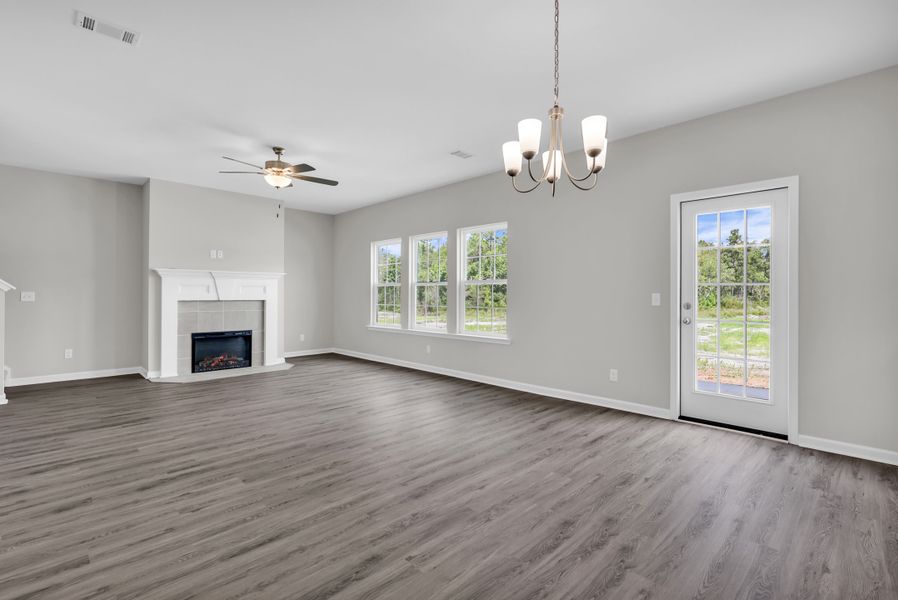 Representative unfurnished interior of a home built from the The Palmyra by RTS Homes in Doctor's Creek, Ludowici (Image 20).