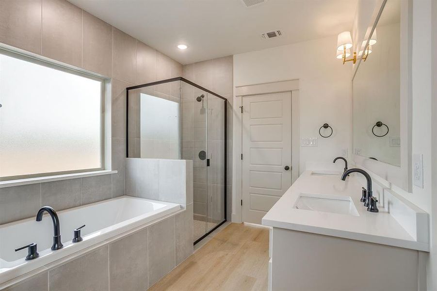 Furnished interior view inside a new home in , Millsap (Image 12).