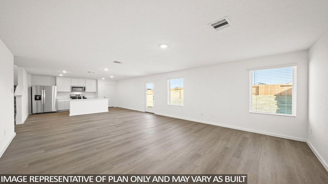 Spacious, unfurnished interior of a new home in Sunterra, Katy (Image 13). Spacious, unfurnished interior of a new home in Sunterra, Katy (Image 13).