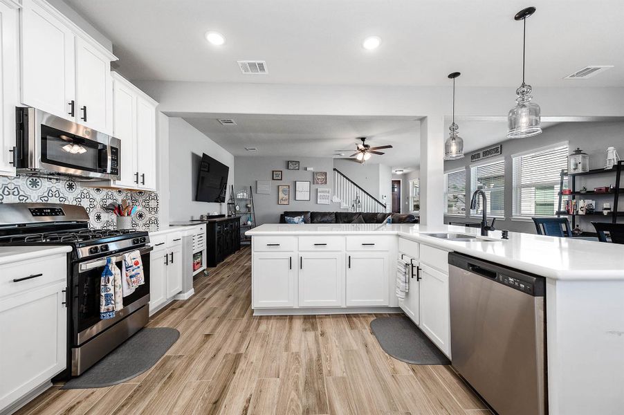 Furnished interior view inside a new home in , Pasadena (Image 4).