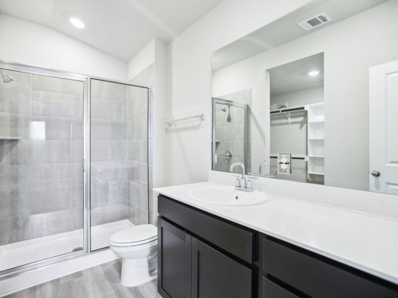 Furnished interior view inside a new home in Waterstone Crossing, Kyle (Image 4).