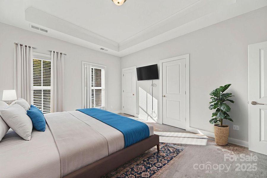 virtually stagedPrimary suite