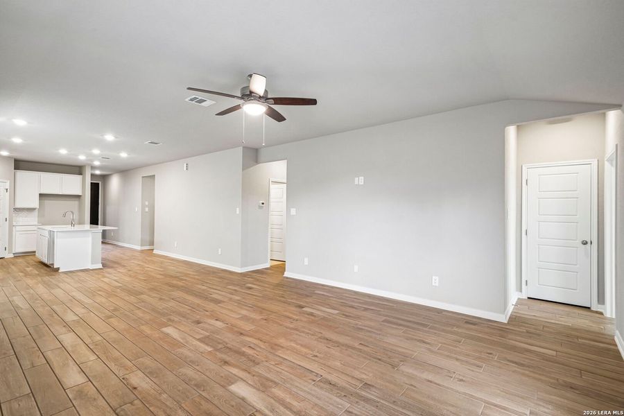 Spacious, unfurnished interior of a new home in Legendary Trails - Premier Series, Cibolo (Image 25). Spacious, unfurnished interior of a new home in Legendary Trails - Premier Series, Cibolo (Image 25).