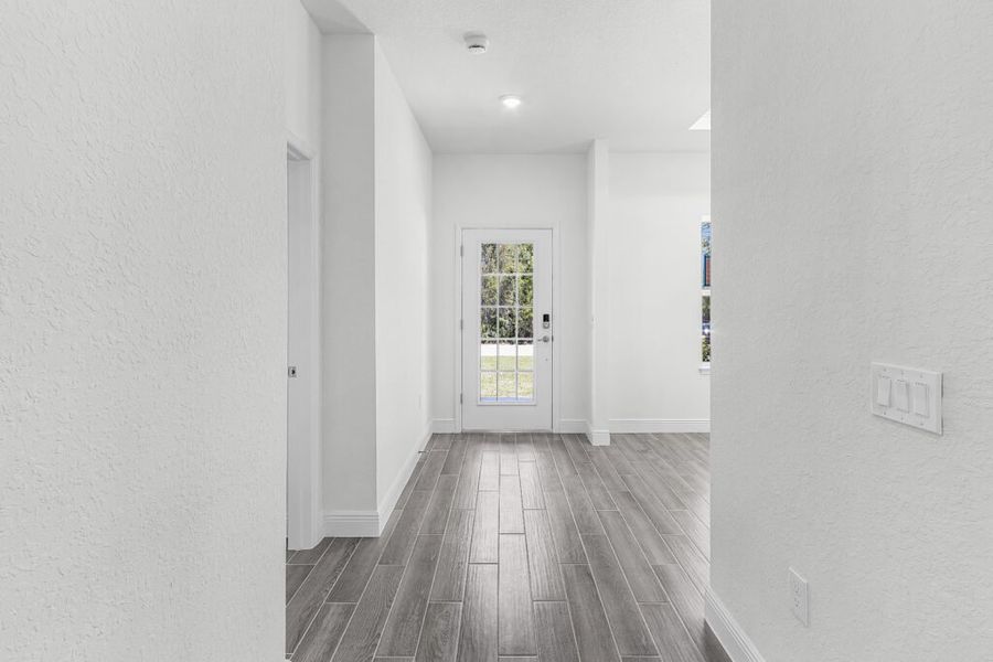 Spacious, unfurnished interior of a new home in Cape Coral, Cape Coral (Image 11). Spacious, unfurnished interior of a new home in Cape Coral, Cape Coral (Image 11).