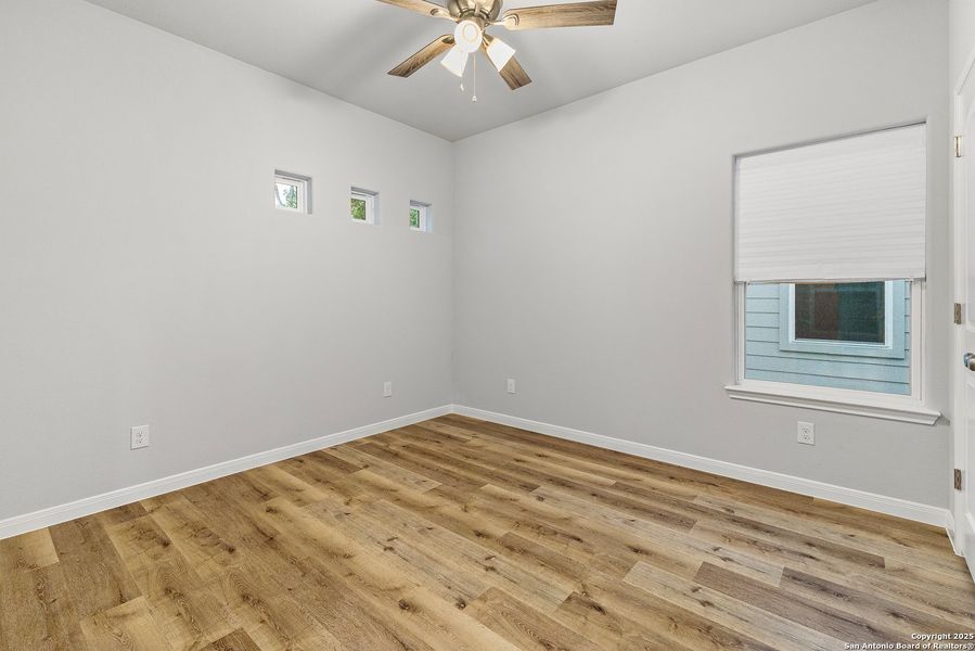 Spacious, unfurnished interior of a new home in , San Antonio (Image 22).