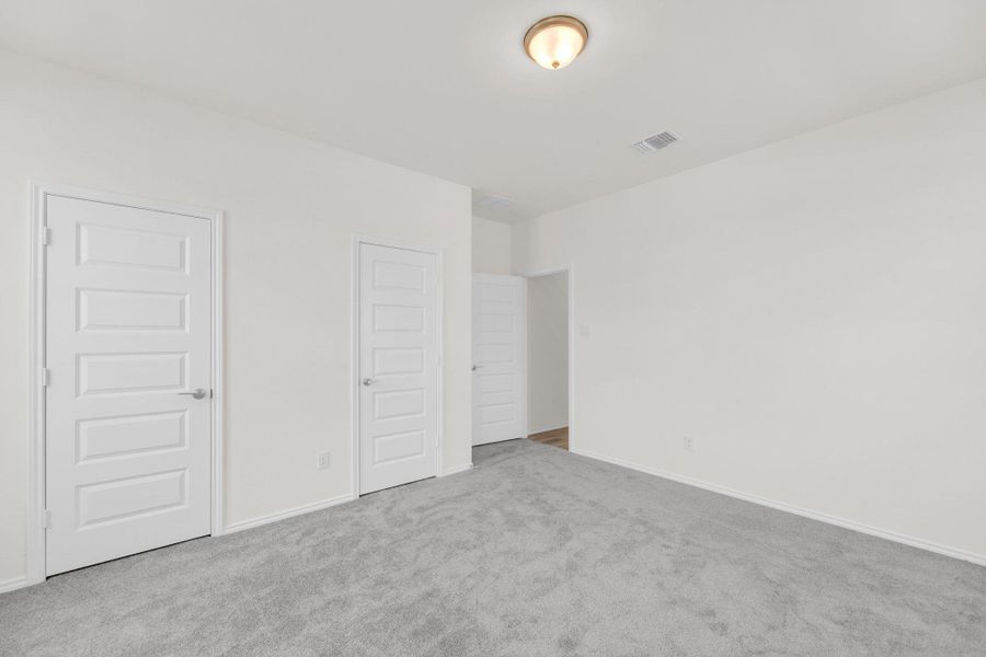 Spacious, unfurnished interior of a new home in Salerno - Classic Collection, Round Rock (Image 25). Spacious, unfurnished interior of a new home in Salerno - Classic Collection, Round Rock (Image 25).