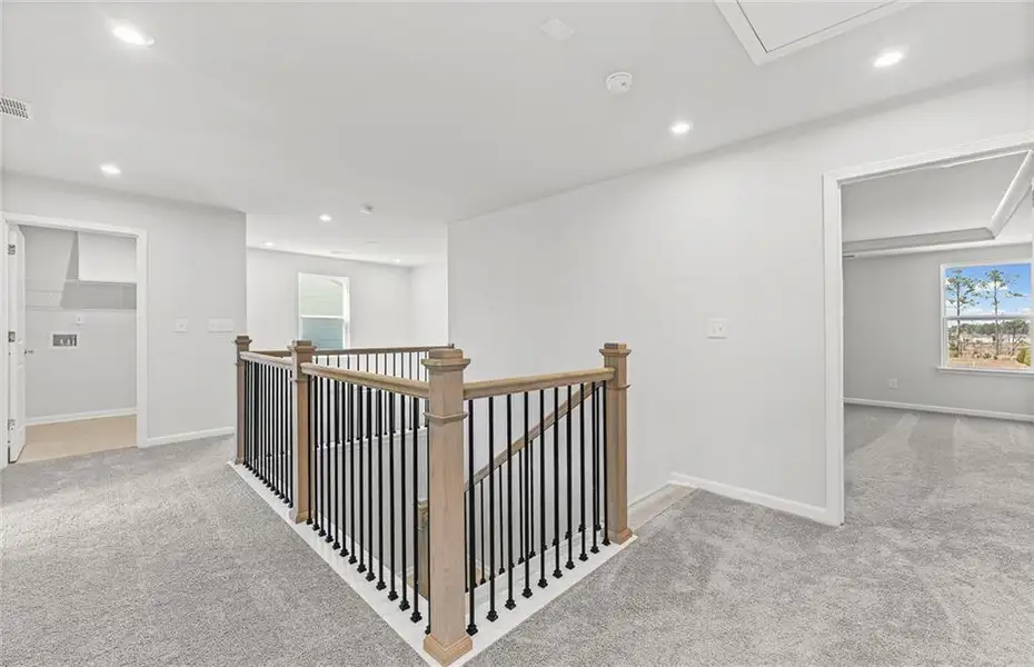 Spacious, unfurnished interior of a new home in Anderson Point, McDonough (Image 21).