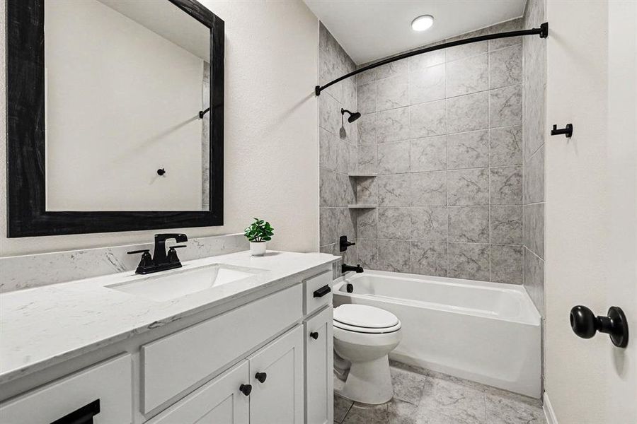 Ensuite bathroom for bedroom 3