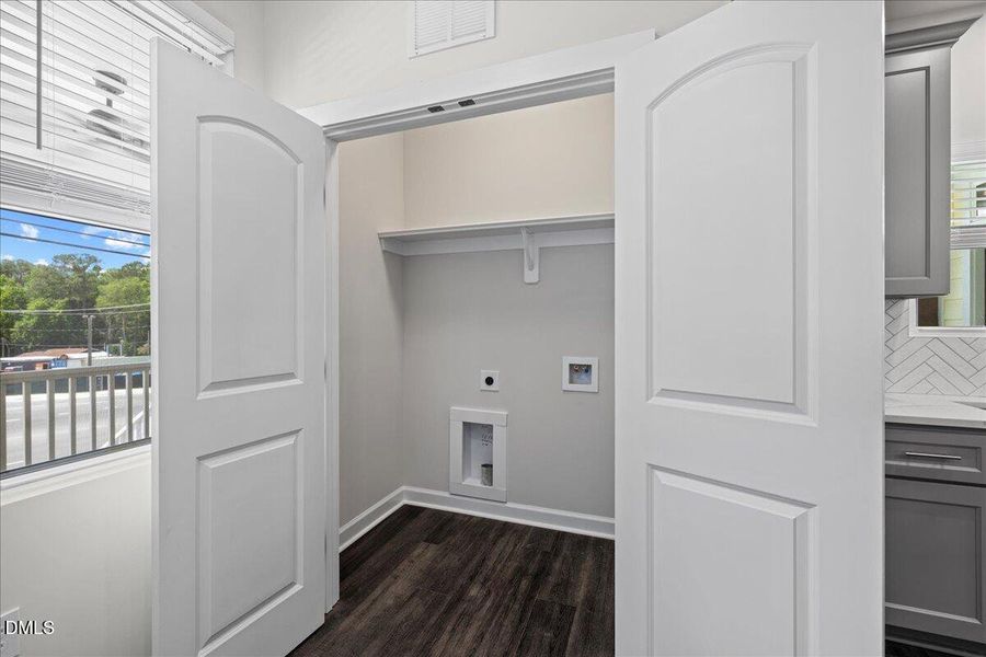 25-2101 Cheek Rd
