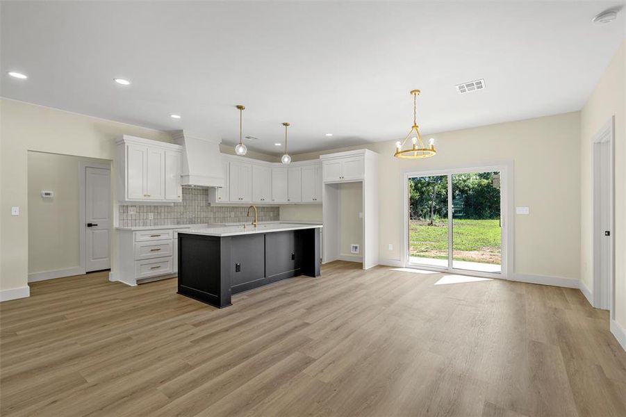 Image 38 of a home in .