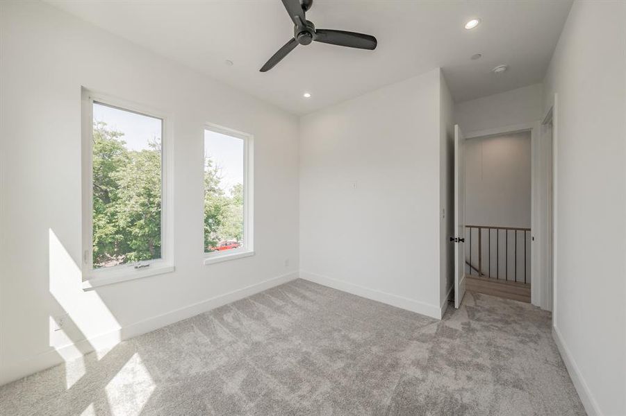 Spacious, unfurnished interior of a new home in , Dallas (Image 23).