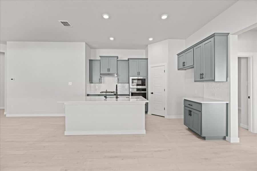 Furnished interior view inside a new home in Trace, San Marcos (Image 10).