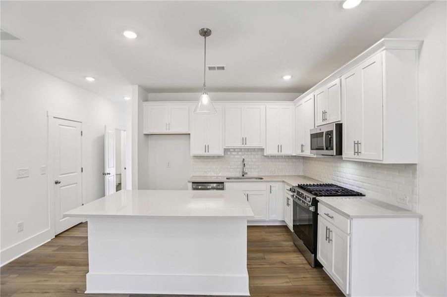 Furnished interior view inside a new home in Park Vue, Atlanta (Image 4).