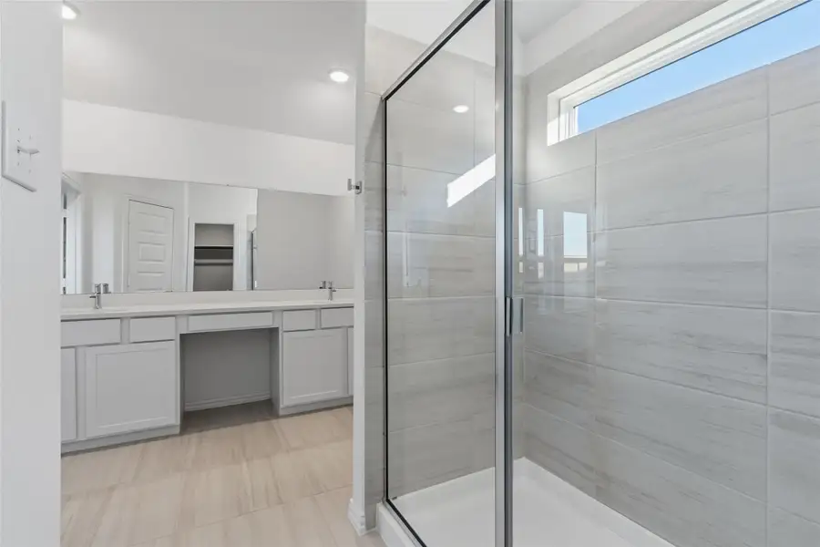 Image 37 of a home in Oakwood Estates. Image 37 of a home in Oakwood Estates.