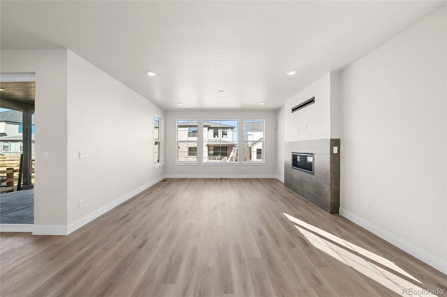Spacious, unfurnished interior of a new home in , Littleton (Image 31).