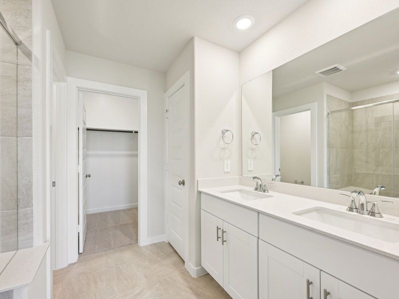 The Pinnacle floorplan in Mavera of Conroe, TX. The Pinnacle floorplan in Mavera of Conroe, TX.