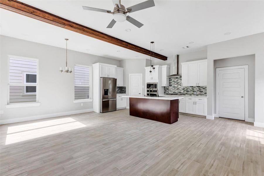 Spacious, unfurnished interior of a new home in , Houston (Image 26).