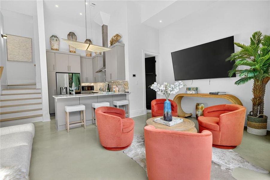 Furnished interior view inside a new home in , Atlanta (Image 69).