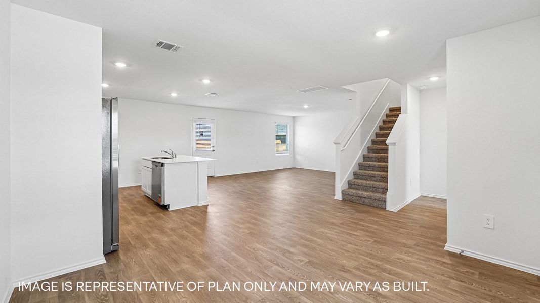 Spacious, unfurnished interior of a new home in Prairie Lakes, Buda (Image 14).