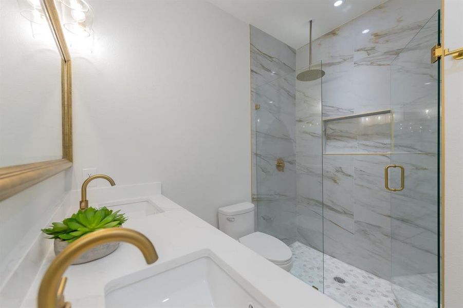 Full bath with double vanity