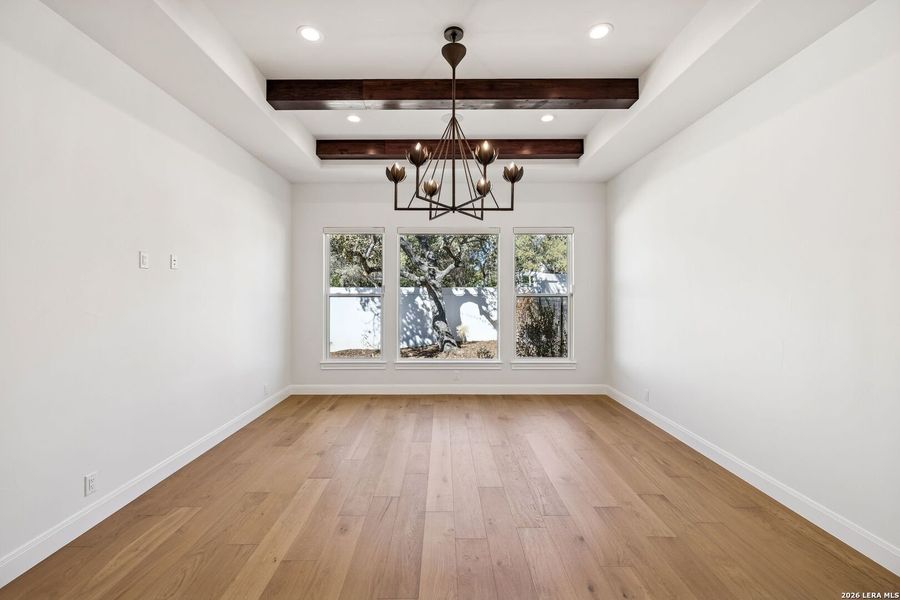 Spacious, unfurnished interior of a new home in , San Antonio (Image 25).