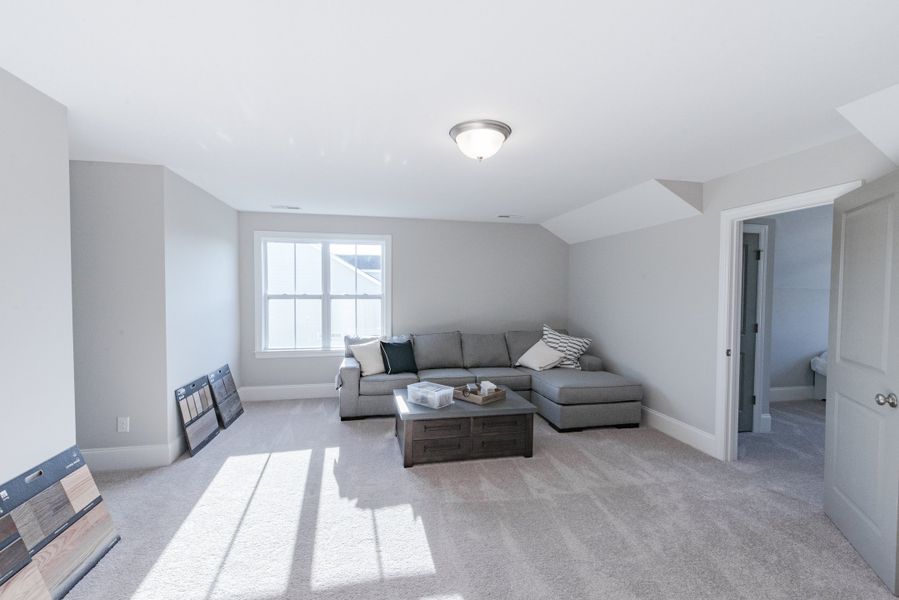Representative furnished interior of a home built from the Helmsley by Bill Clark Homes in Sidbury Landing, Wilmington (Image 19).