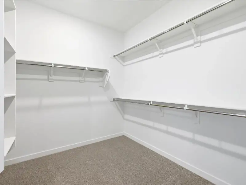 Spacious, unfurnished interior of a new home in Anthem at Merrill Ranch Reserve Series, Florence (Image 11).