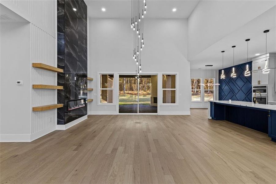 Image 53 of a home in .