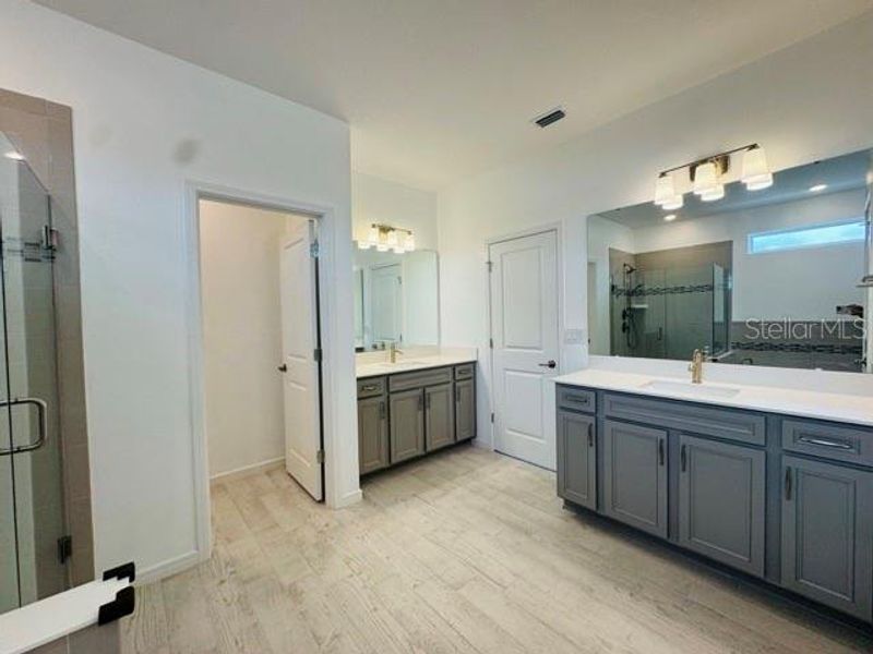 Furnished interior view inside a new home in , St. Cloud (Image 9).