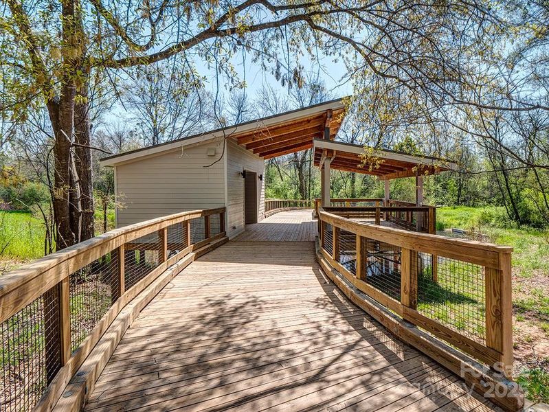 Image 34 of a home in .