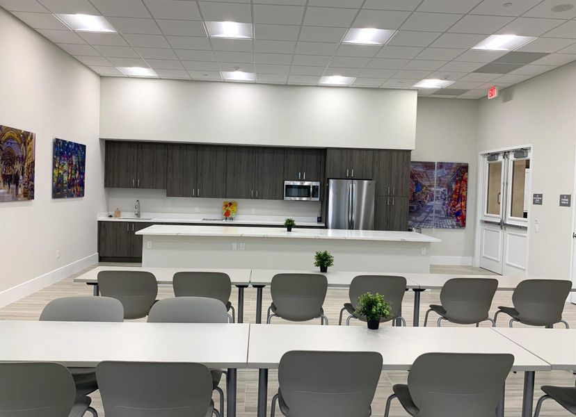 Image 71 of a home in .