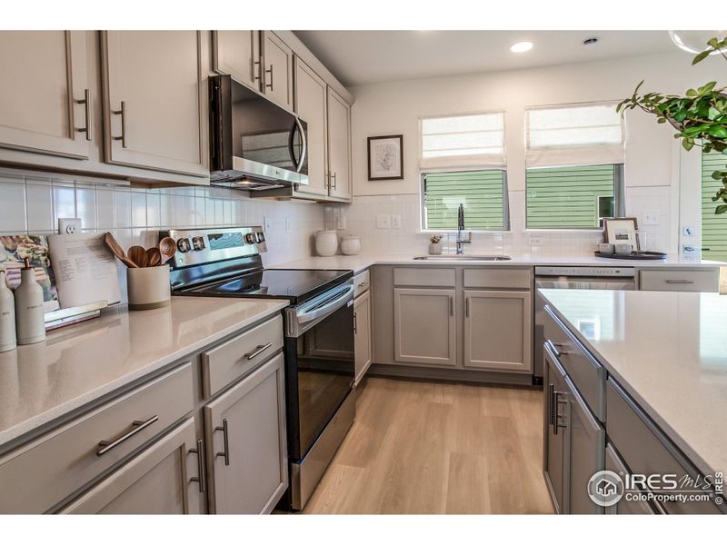 EXAMPLE PHOTO: KITCHEN EXAMPLE PHOTO: KITCHEN