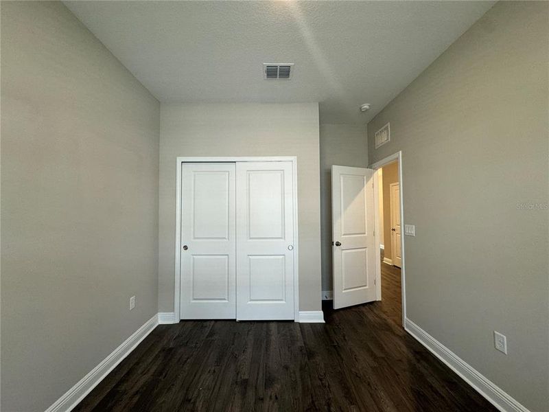 Spacious, unfurnished interior of a new home in , Winter Garden (Image 14).